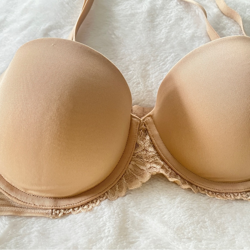 Maidenform Tan Full-Coverage Bra with Seamless Design
